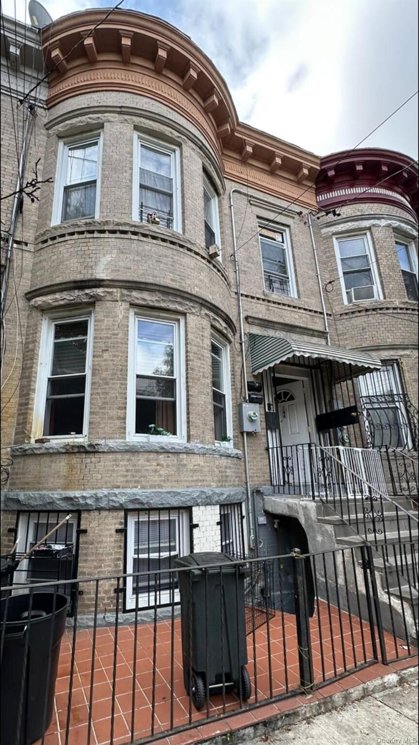 Property Photo:  144 Grant Avenue  NY 11208