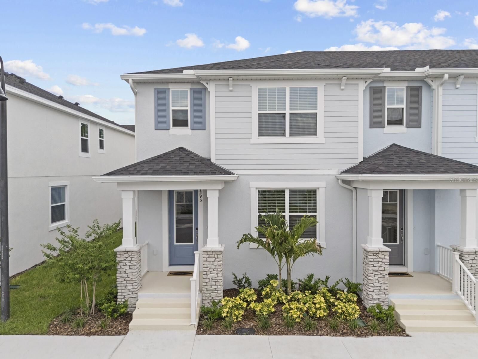 Property Photo:  1295 Tarflower Drive  FL 32708 