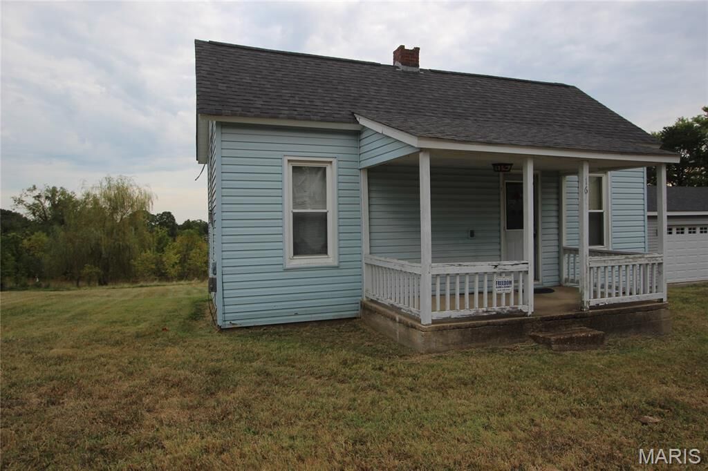Property Photo:  116 Short Street  MO 63628 