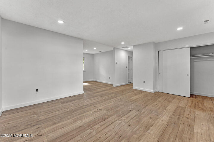 Property Photo:  1195 Windlass Drive  NJ 08050 