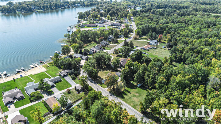 Property Photo: 6206 Paw Paw Lake Road MI 49038