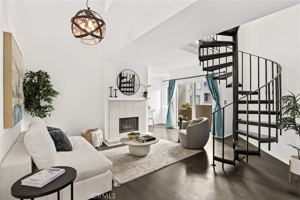 Property Photo: 1940 N Highland Avenue 54 CA 90068