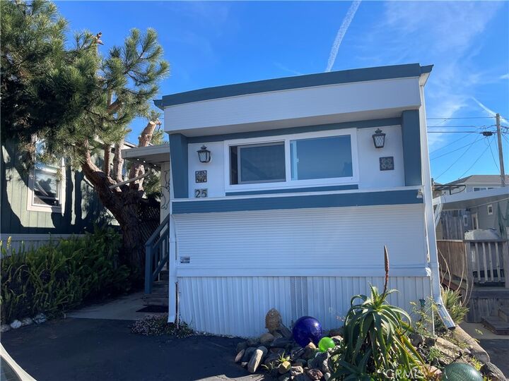 Property Photo:  190 Main Street 25  CA 93442 