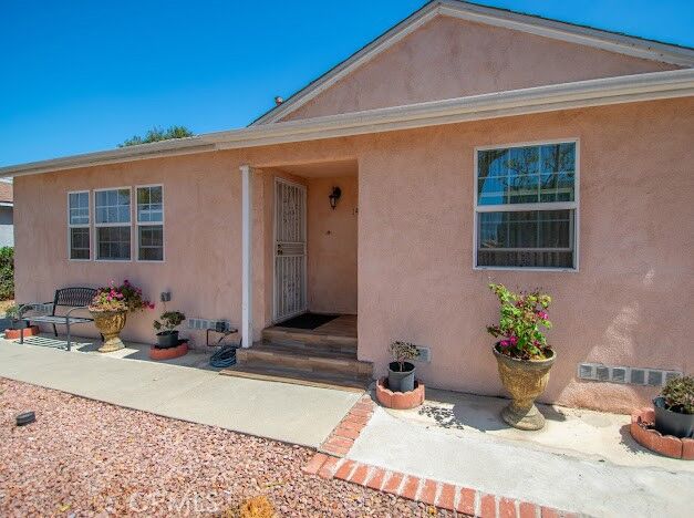 Property Photo: 14100 S Ainsworth Street CA 90247