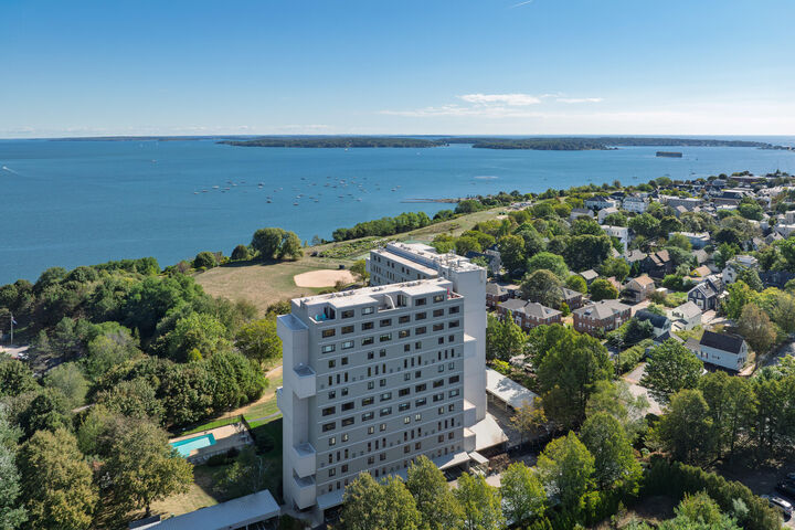 Property Photo:  340 Eastern Promenade 123  ME 04101 
