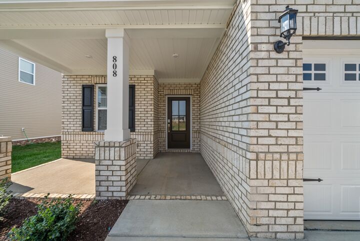 Property Photo:  808 Moray Ln  TN 37043