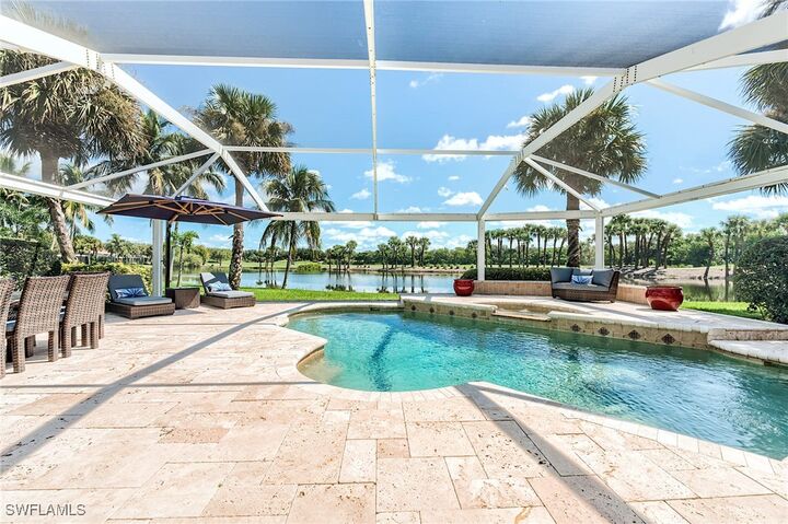Property Photo:  23205 Oakglen Lane  FL 34135
