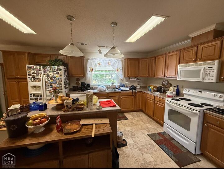 Property Photo:  315 W Cedar Lane  AR 72544 