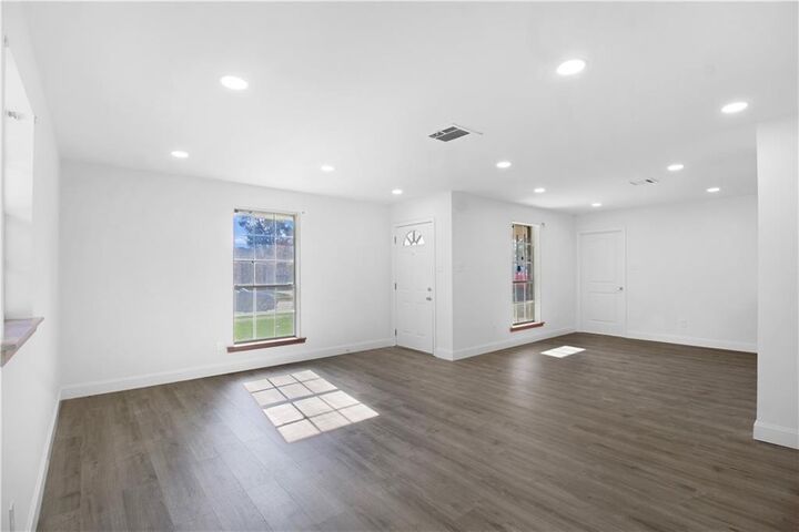 Property Photo:  356 Firethorn Drive  LA 70056 