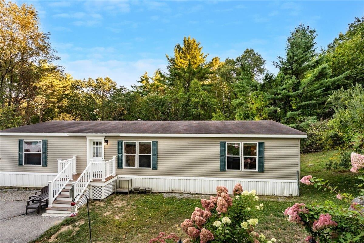 Property Photo:  150 Summit Street  NH 03235 