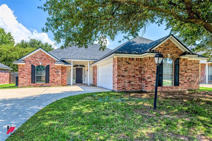 Property Photo: 5020 Tensas Drive LA 71111