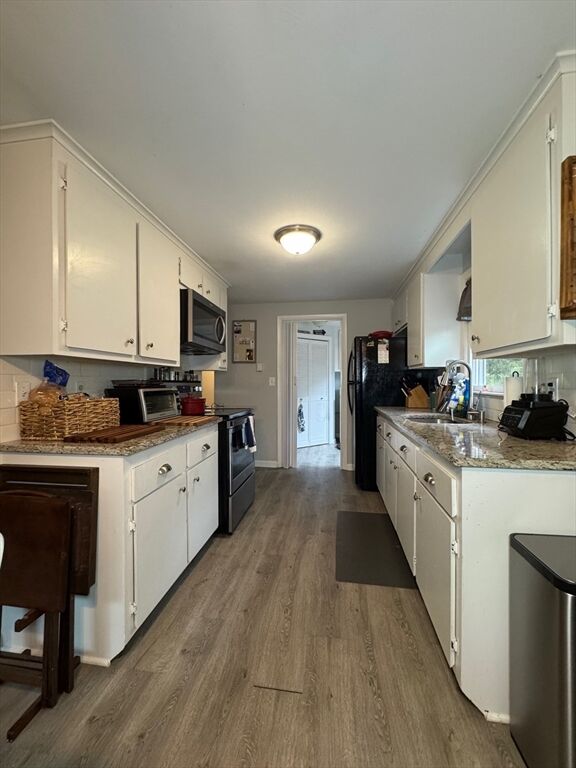 Property Photo:  1 Patricia Dr 1  MA 01879 