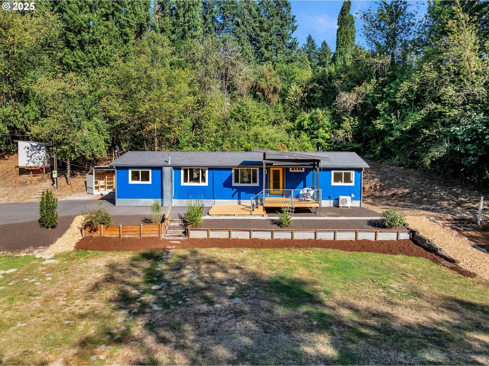 Property Photo: 15015 NW Cornelius Pass Rd OR 97231