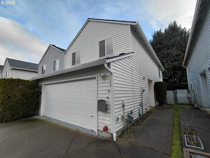 Property Photo:  2813 NE 116th Ave  WA 98682 