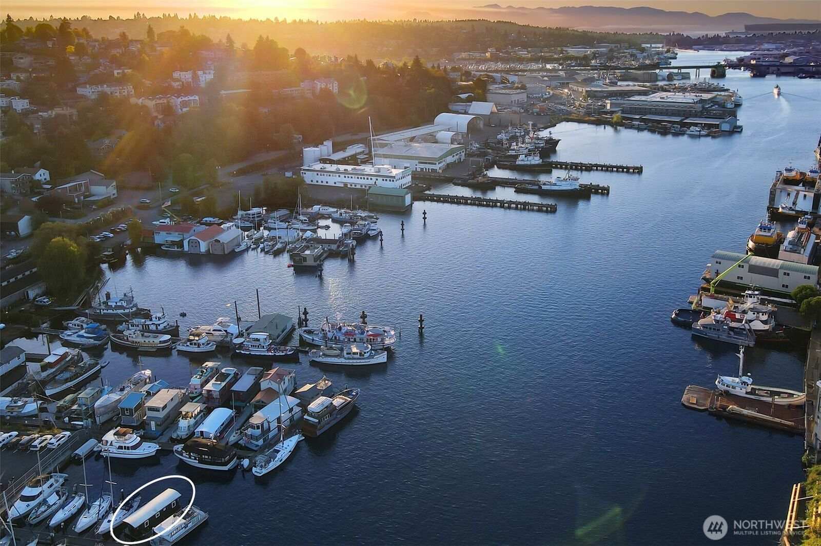 Property Photo: 360 W Ewing Street C26 WA 98119