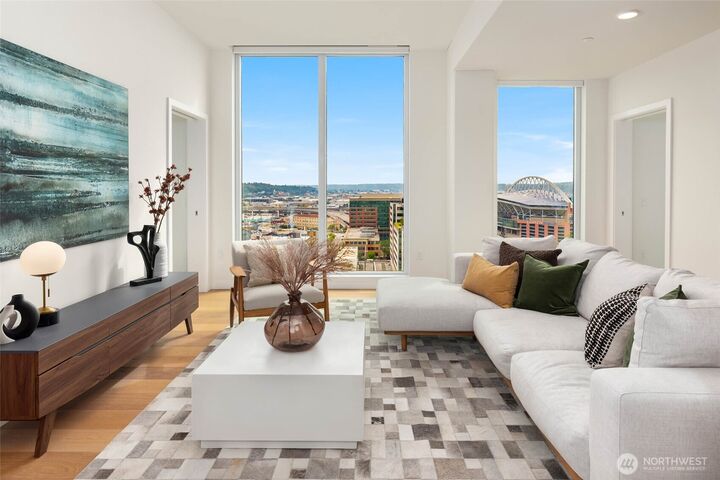 Property Photo: 450 S Main St 1701 WA 98104