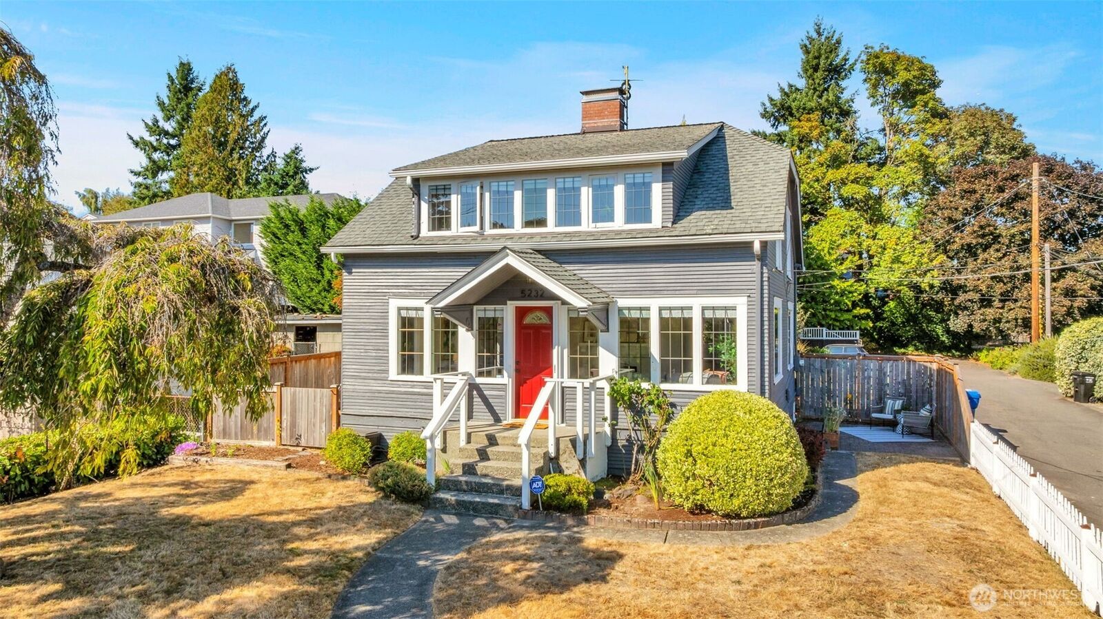 Property Photo: 5232 S Holly Street WA 98118