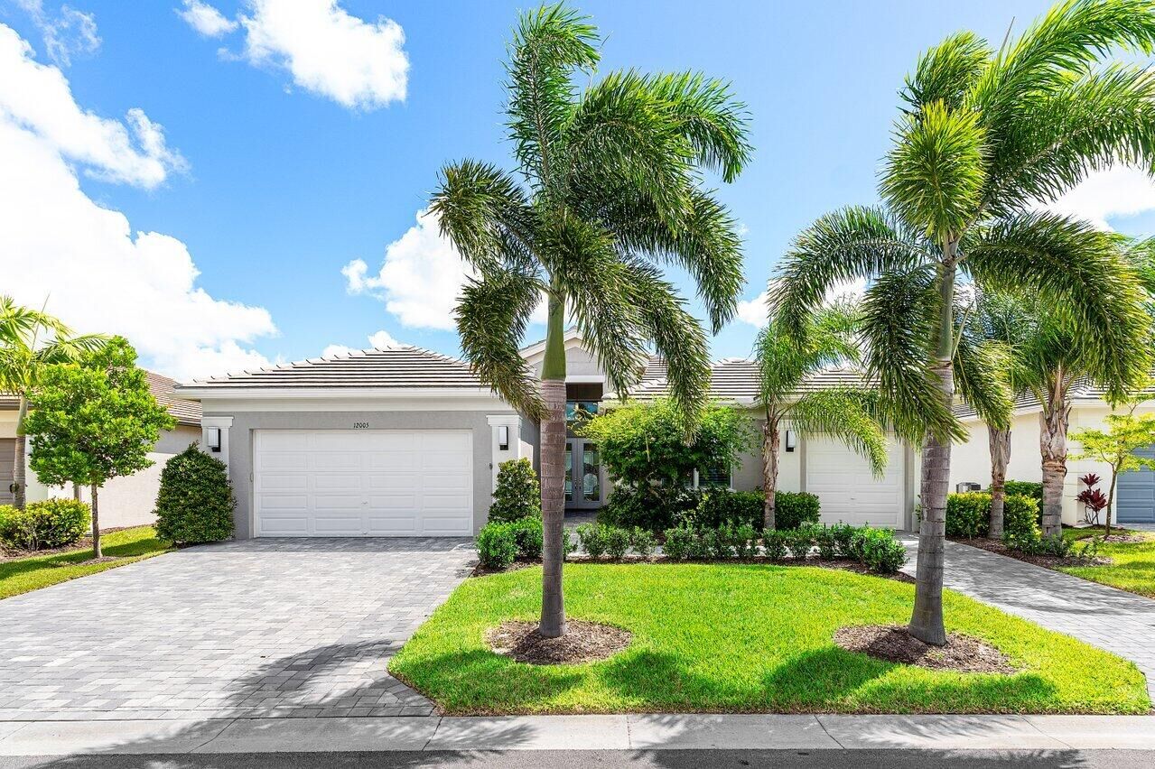 Property Photo:  12005 SW Water Lily Terrace  FL 34987 
