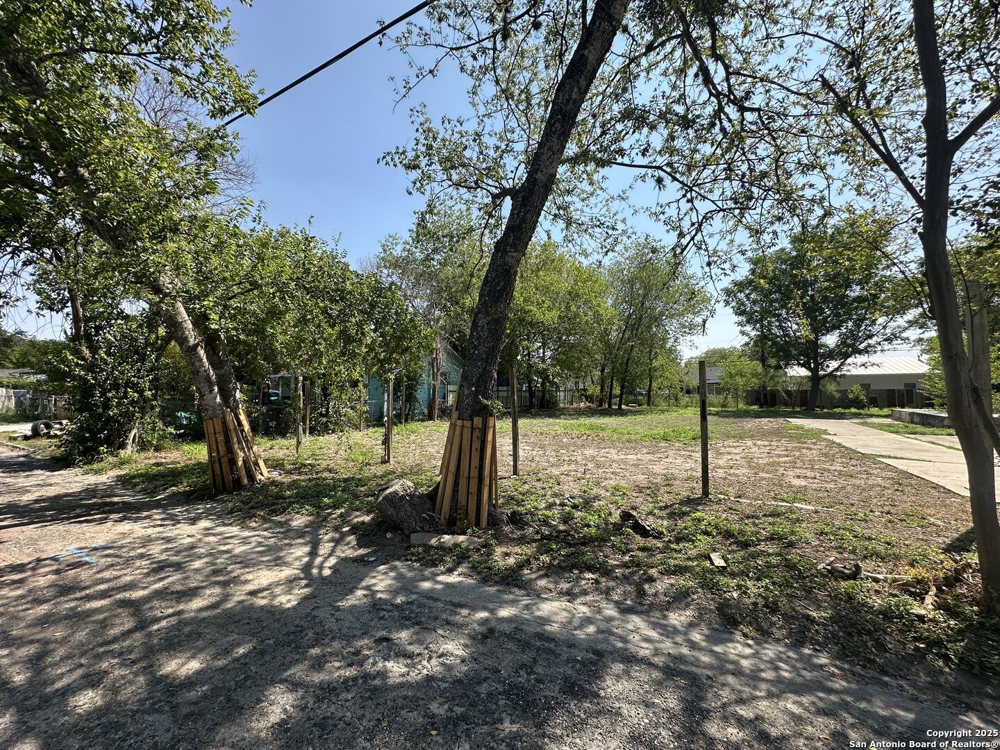 Property Photo: 1910 Lennon TX 78223