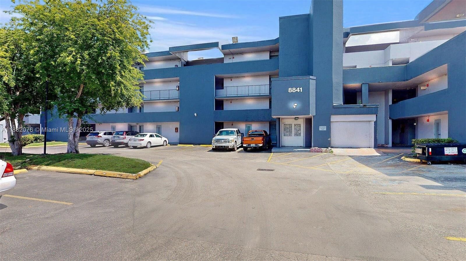 Property Photo:  8841 W Flagler St 103  FL 33174 