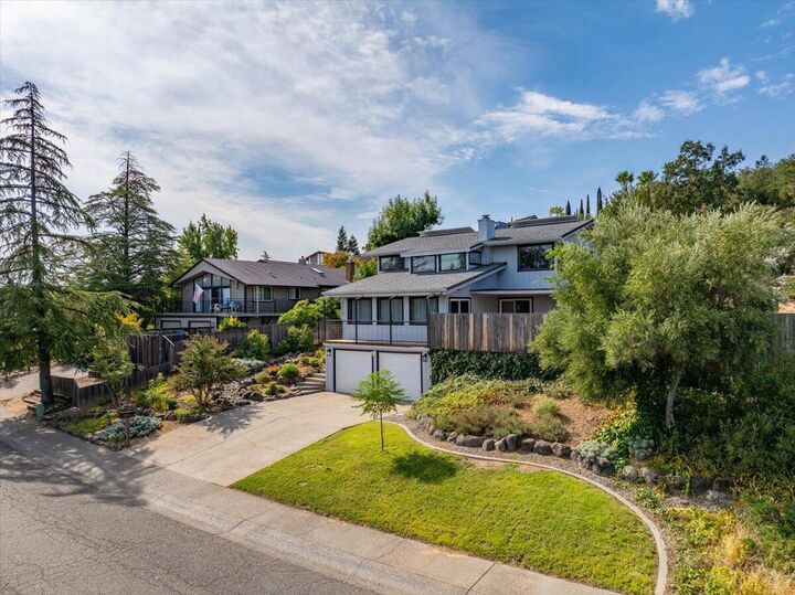 Property Photo: 3325 Stratford Avenue CA 96001