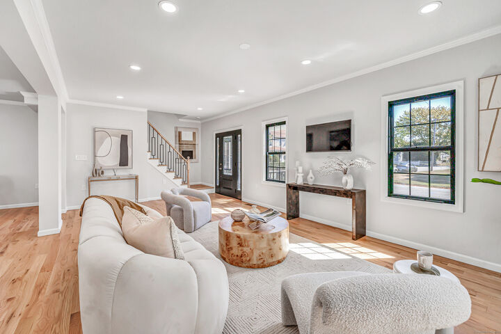 Property Photo: 226 Ruane Street CT 06824
