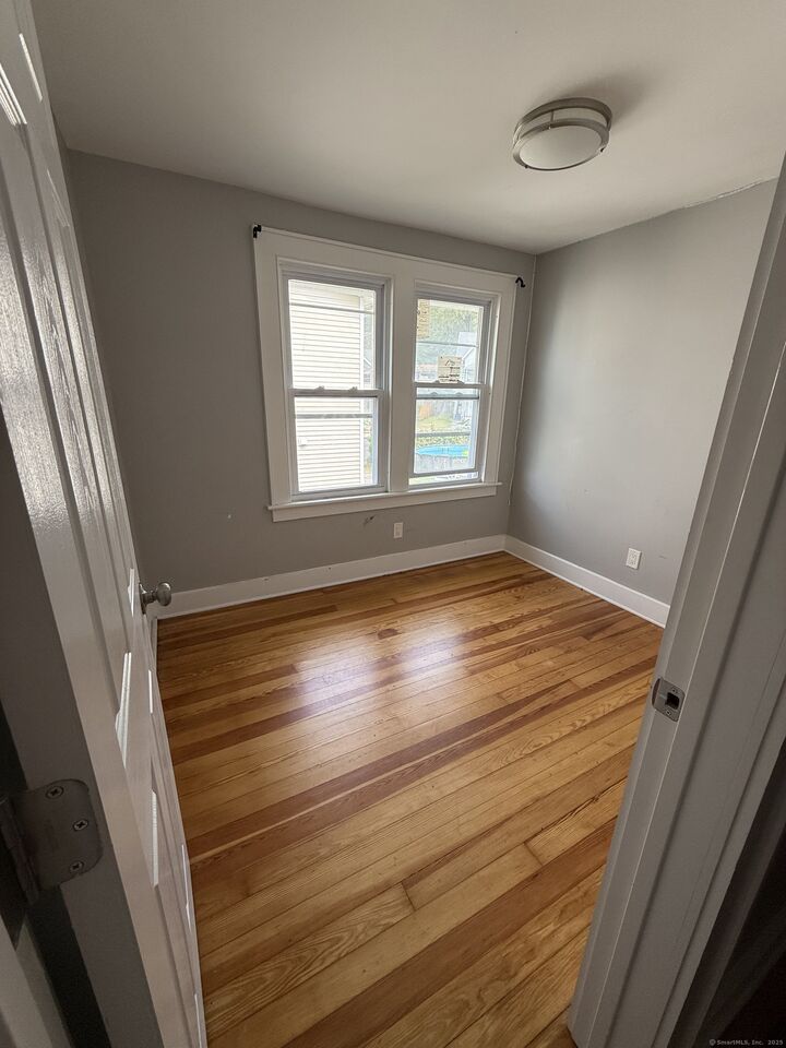 Property Photo:  38 Winter Street  CT 06401 