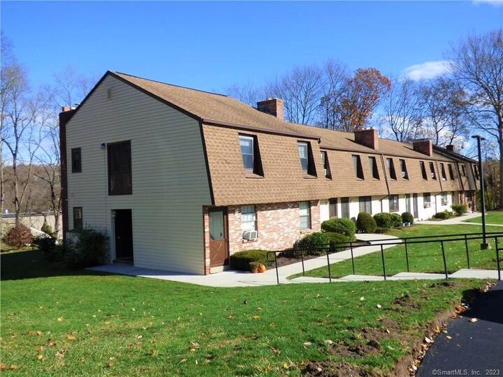 Property Photo:  59 Homestead Lane 59  CT 06804 