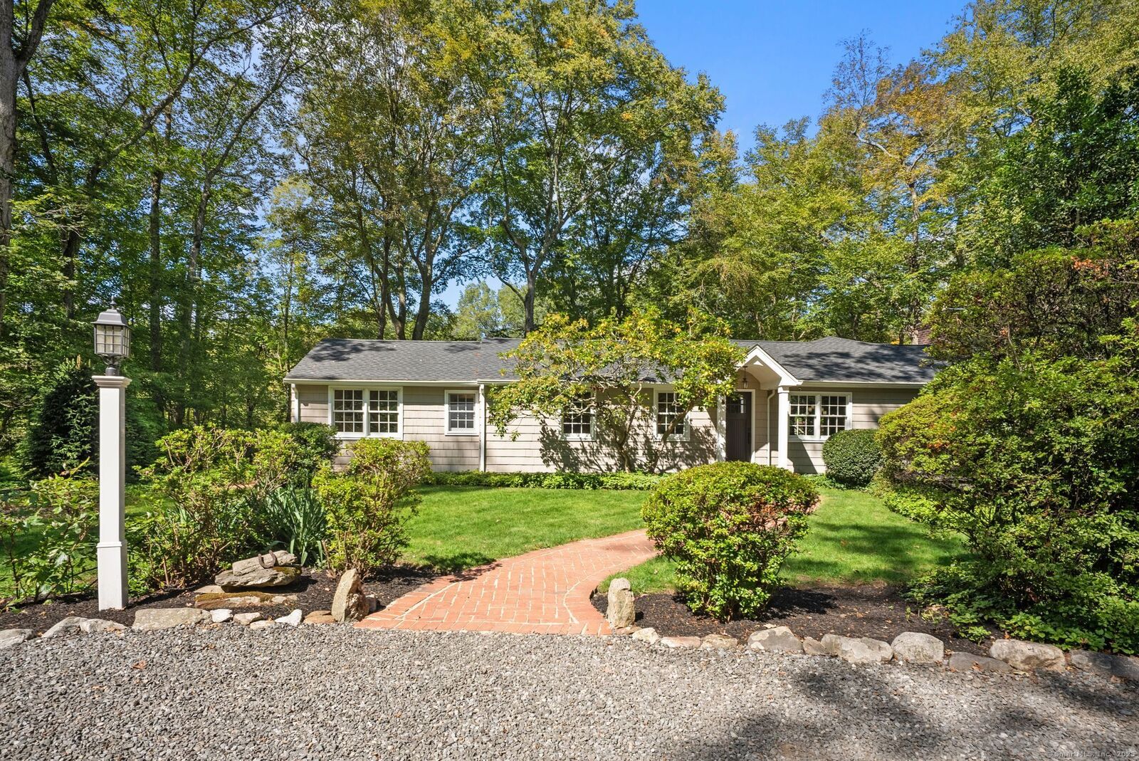 Property Photo:  401 Westport Turnpike  CT 06824 