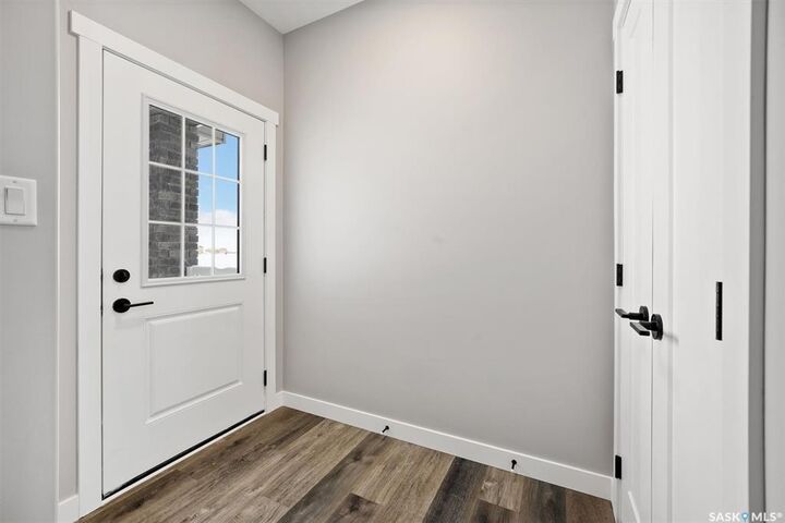 Property Photo: 254 Nazarali Cove SK S7W 1K6