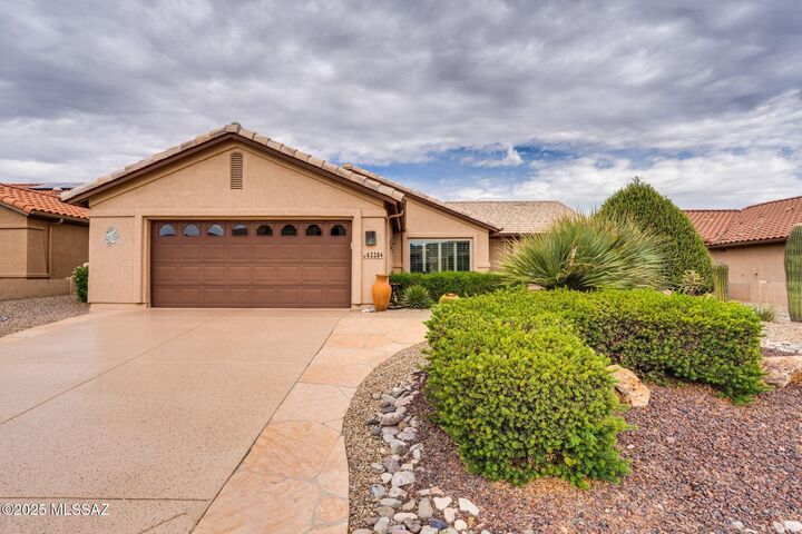 62284 E Iron Crest Drive  Tucson AZ 85739 photo