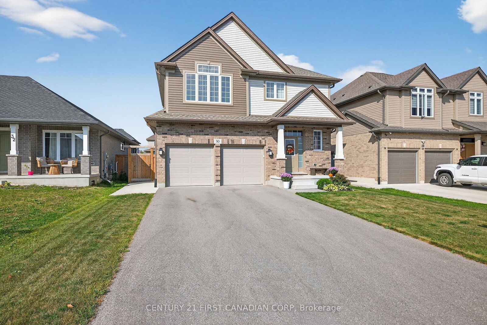 Property Photo:  30 Ambrosia Path  ON N5R 0J8 