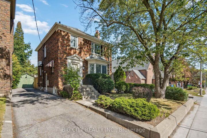 Photo de la propriété:  668 Eglinton Avenue E  ON M4G 2K4 