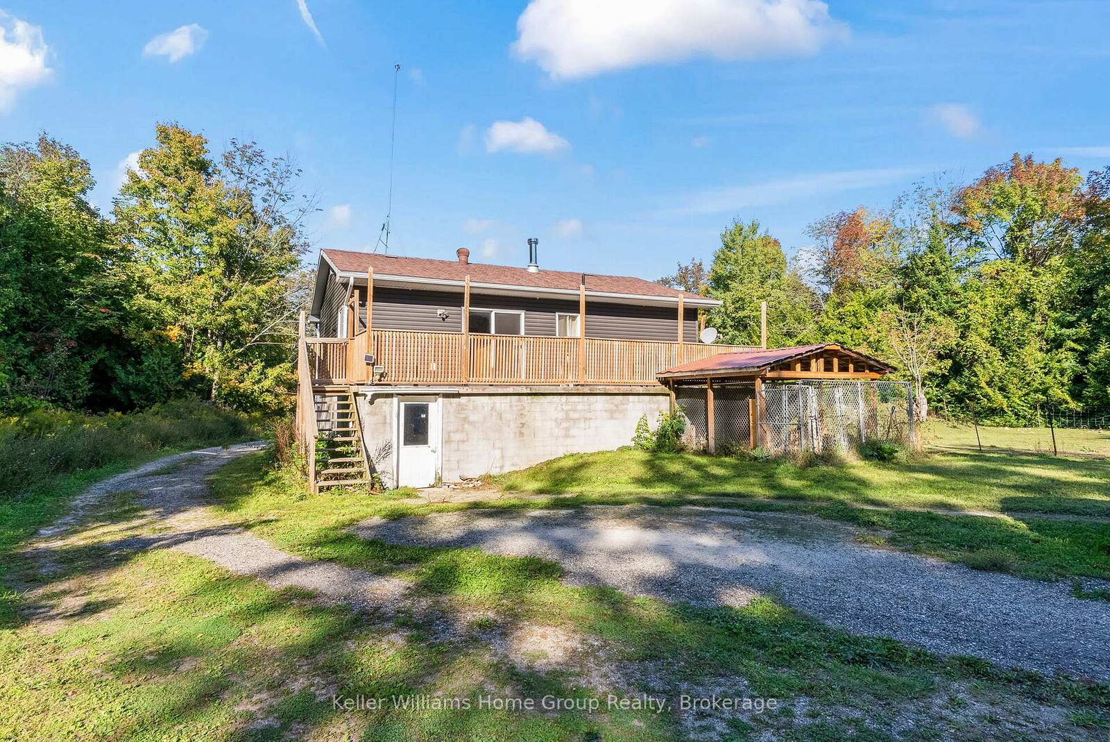 Property Photo: 125 North Diagonal Road ON N0H 2T0