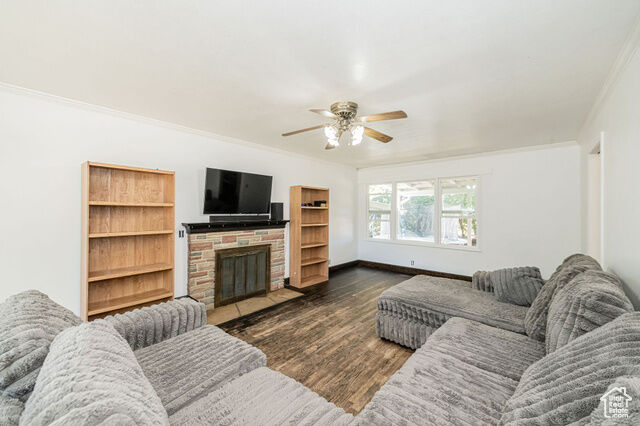 Property Photo:  665 S 400 E E  UT 84321 