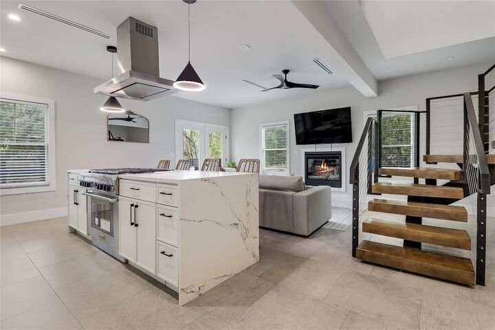 1111 W Annie Street A  Austin TX 78704 photo