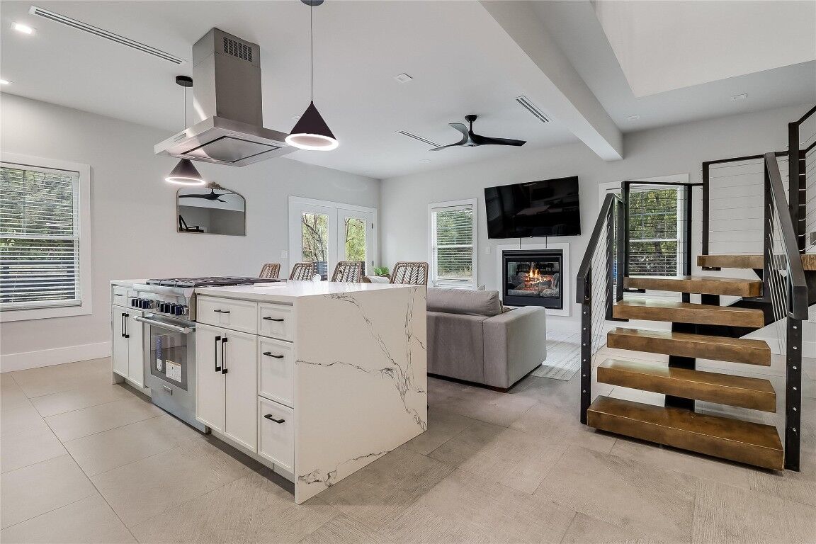 Property Photo: 1111 W Annie Street A TX 78704