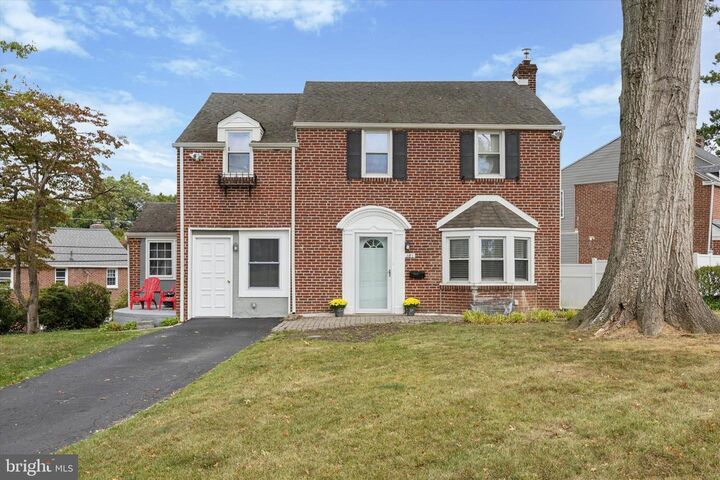 181 Friendship Road  Drexel Hill PA 19026 photo
