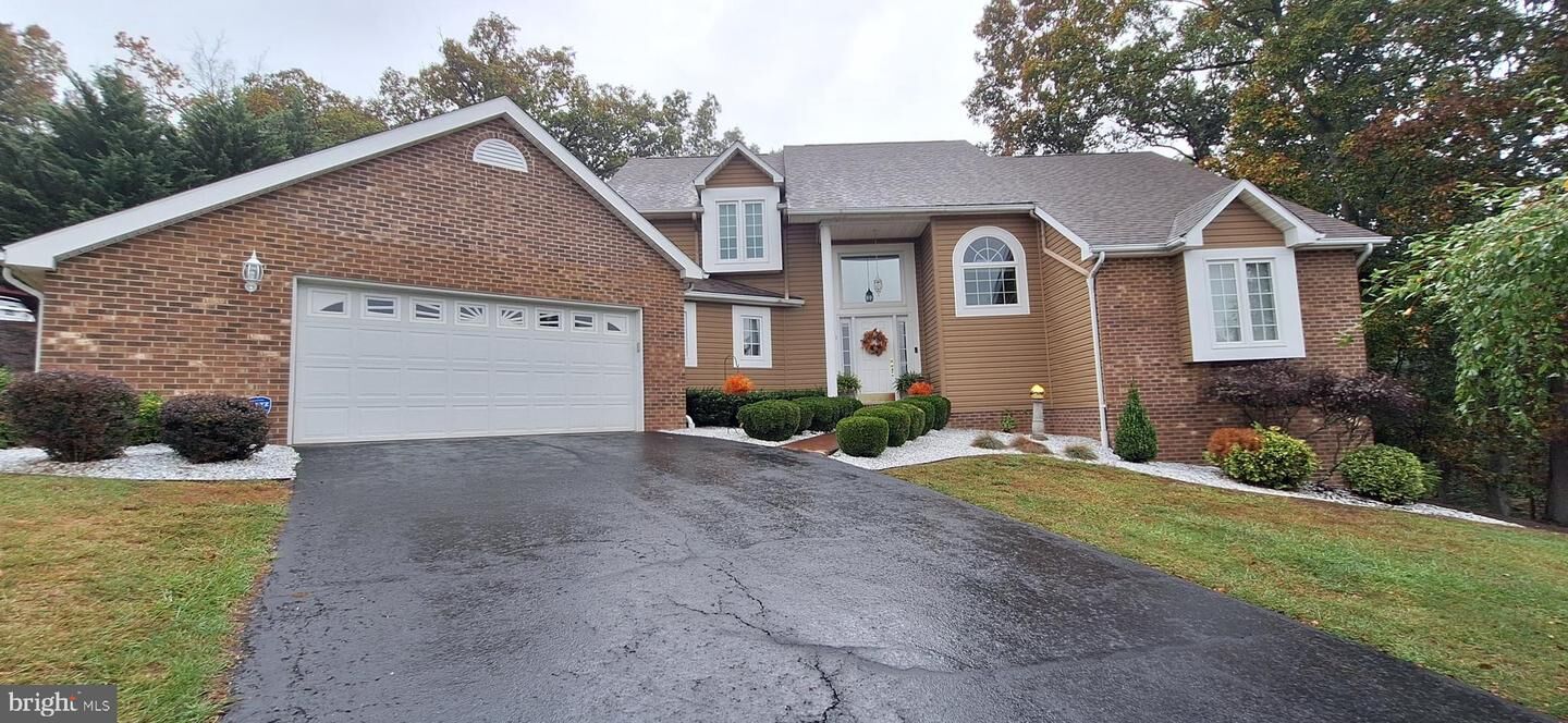 Property Photo:  331 Francis Court  MD 21502 