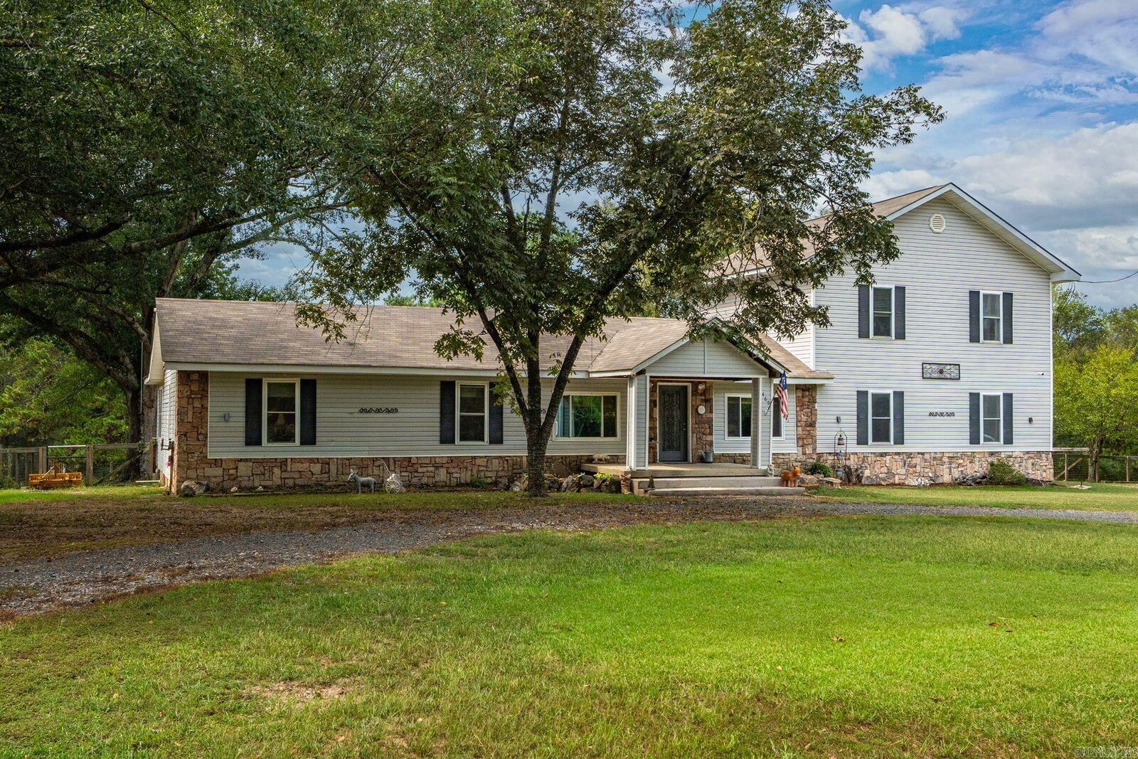 Property Photo:  469 Treasure Isle Road  AR 71913 