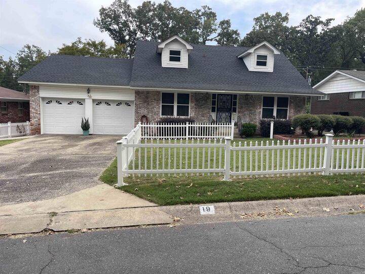 Property Photo:  19 McGovern Drive  AR 72205 