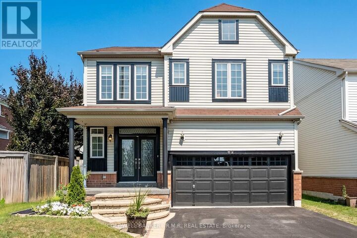 Photo de la propriété:  82 Vipond Road  ON L1M 2P2 