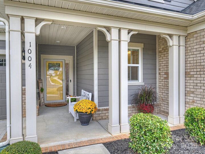 Property Photo:  1004 Moose Trail  NC 28104 