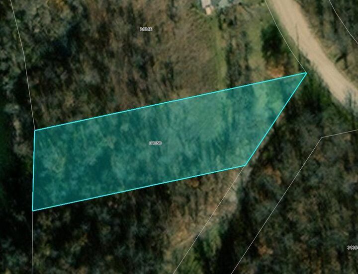 Property Photo:  10 Perch Place  MB R0K 1R0 