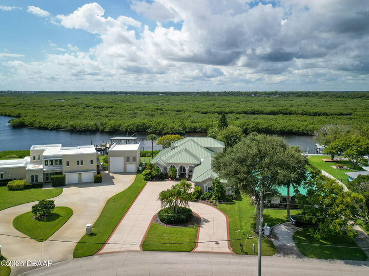 Property Photo: 45 Cunningham Drive FL 32168