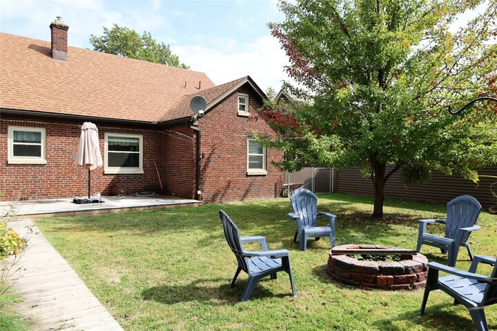 Property Photo:  144 Park Way  PA 16511 
