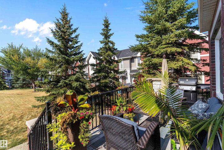 Property Photo:  2336 Aspen Trail 24  AB T8H 0J1 