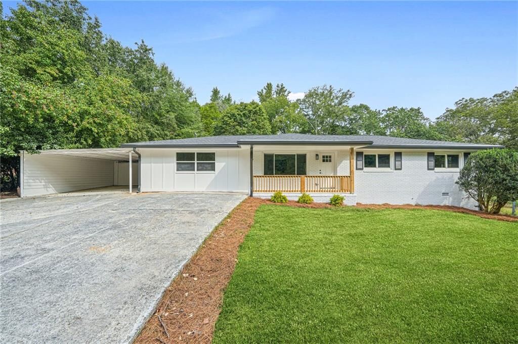 Property Photo: 5466 Angham Road GA 30127