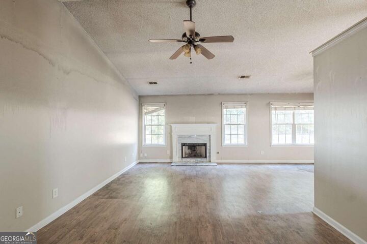 Property Photo:  1645 Fort Mason Way  GA 30019 