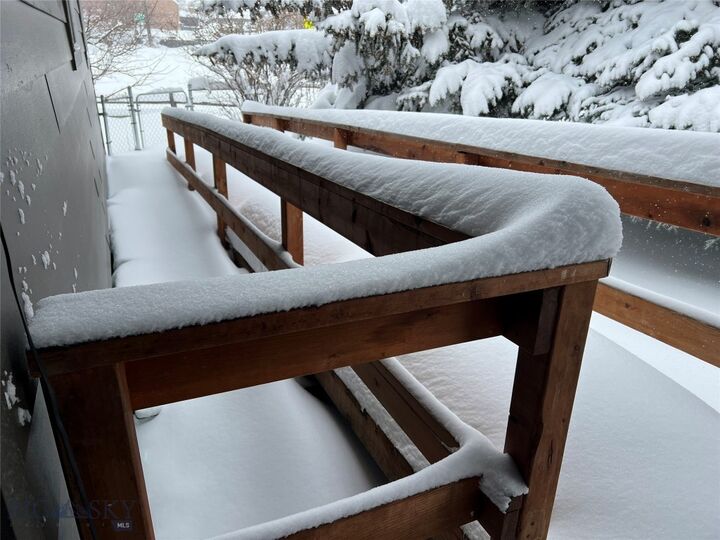 Property Photo:  1103 S Pinecrest  MT 59715 